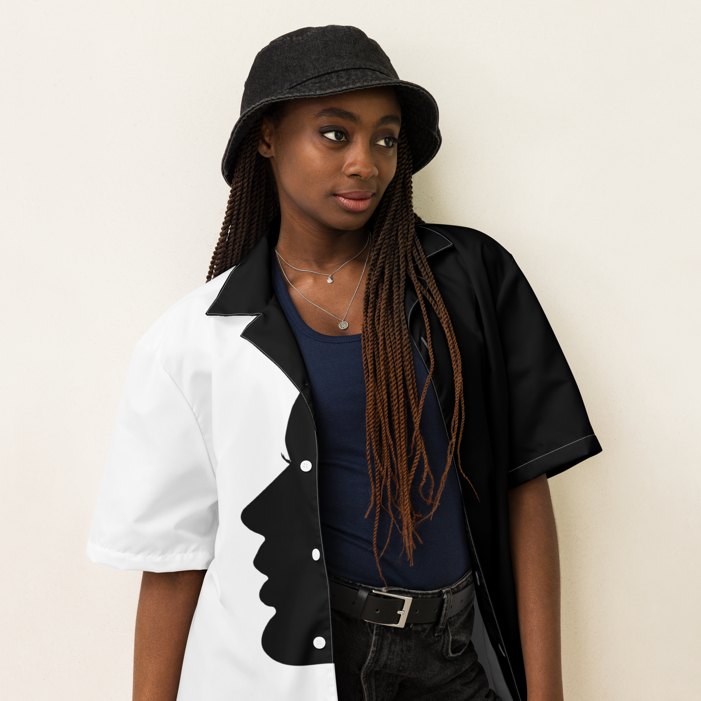 Female Line are button shirt